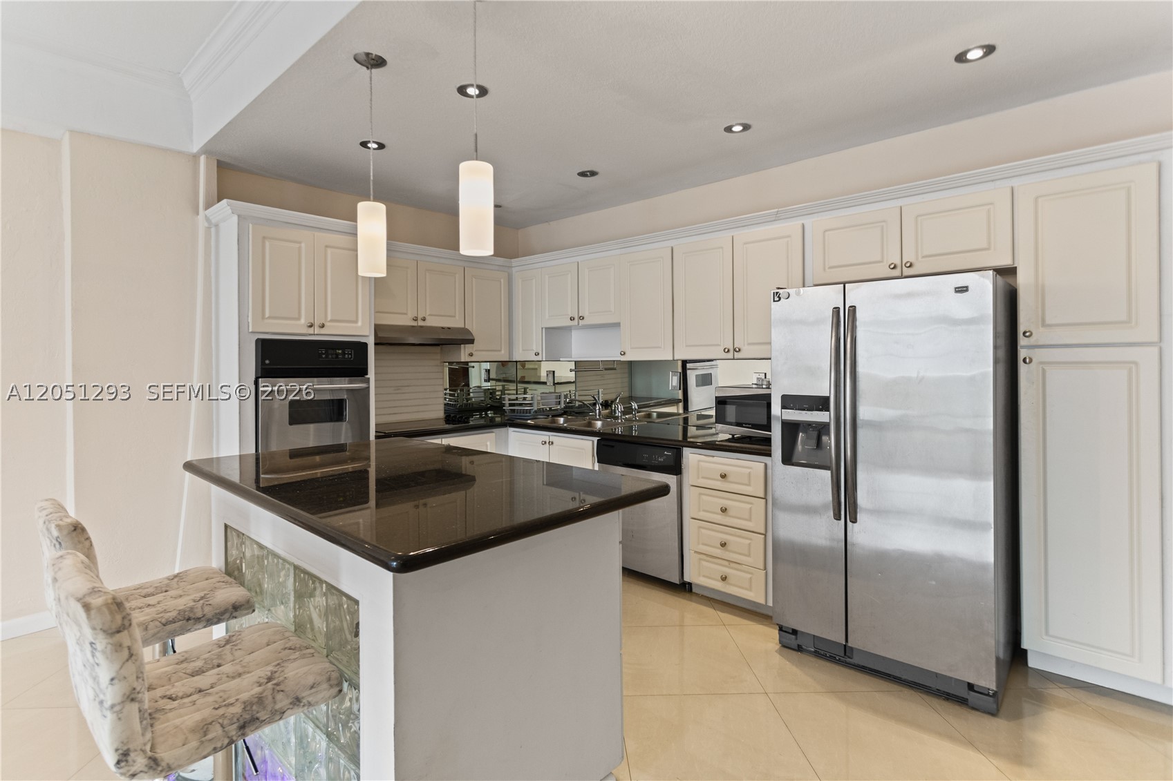 OCEANVIEW BUILDING A COND - Residential Lease