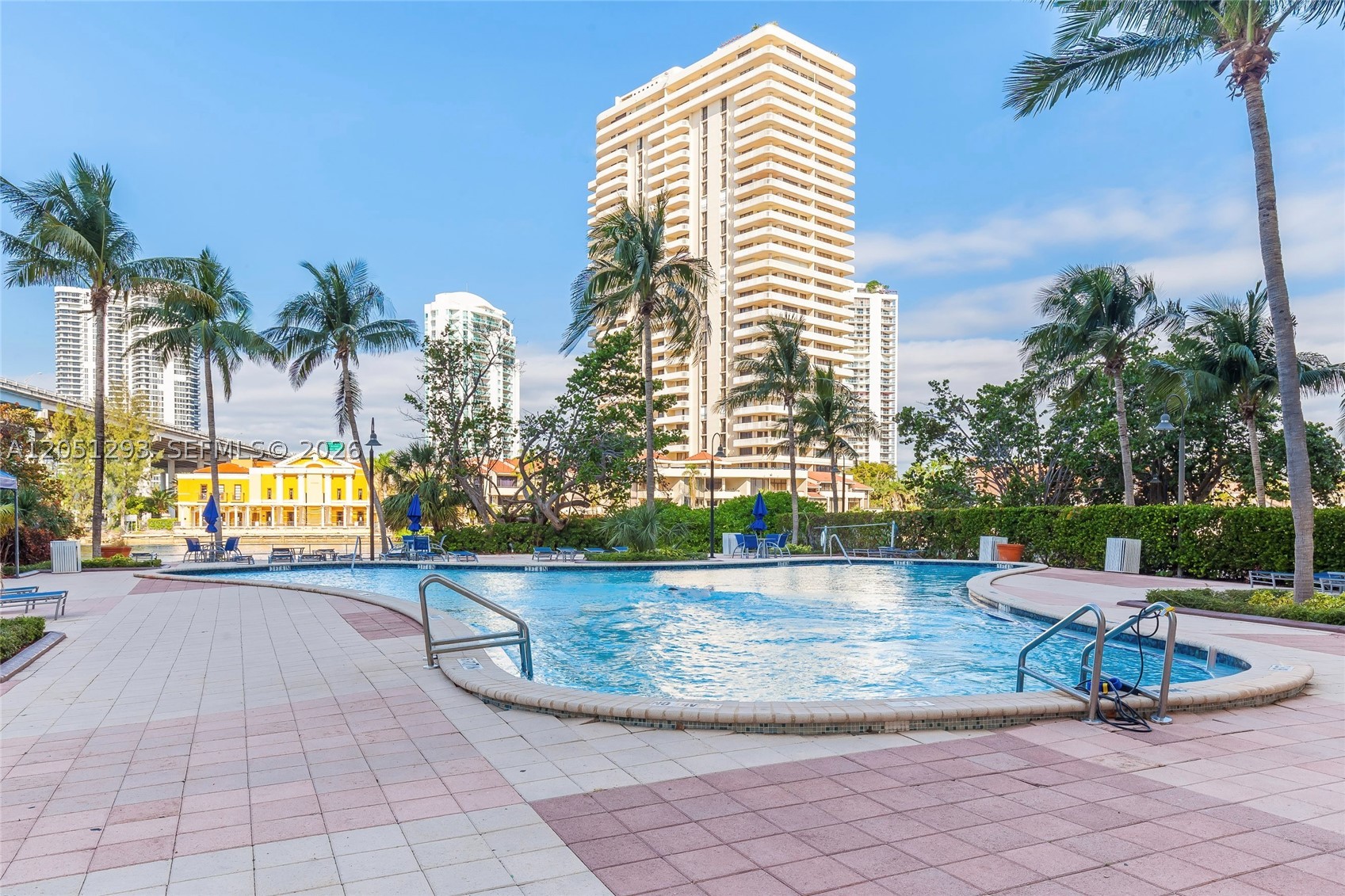 OCEANVIEW BUILDING A COND - Residential Lease