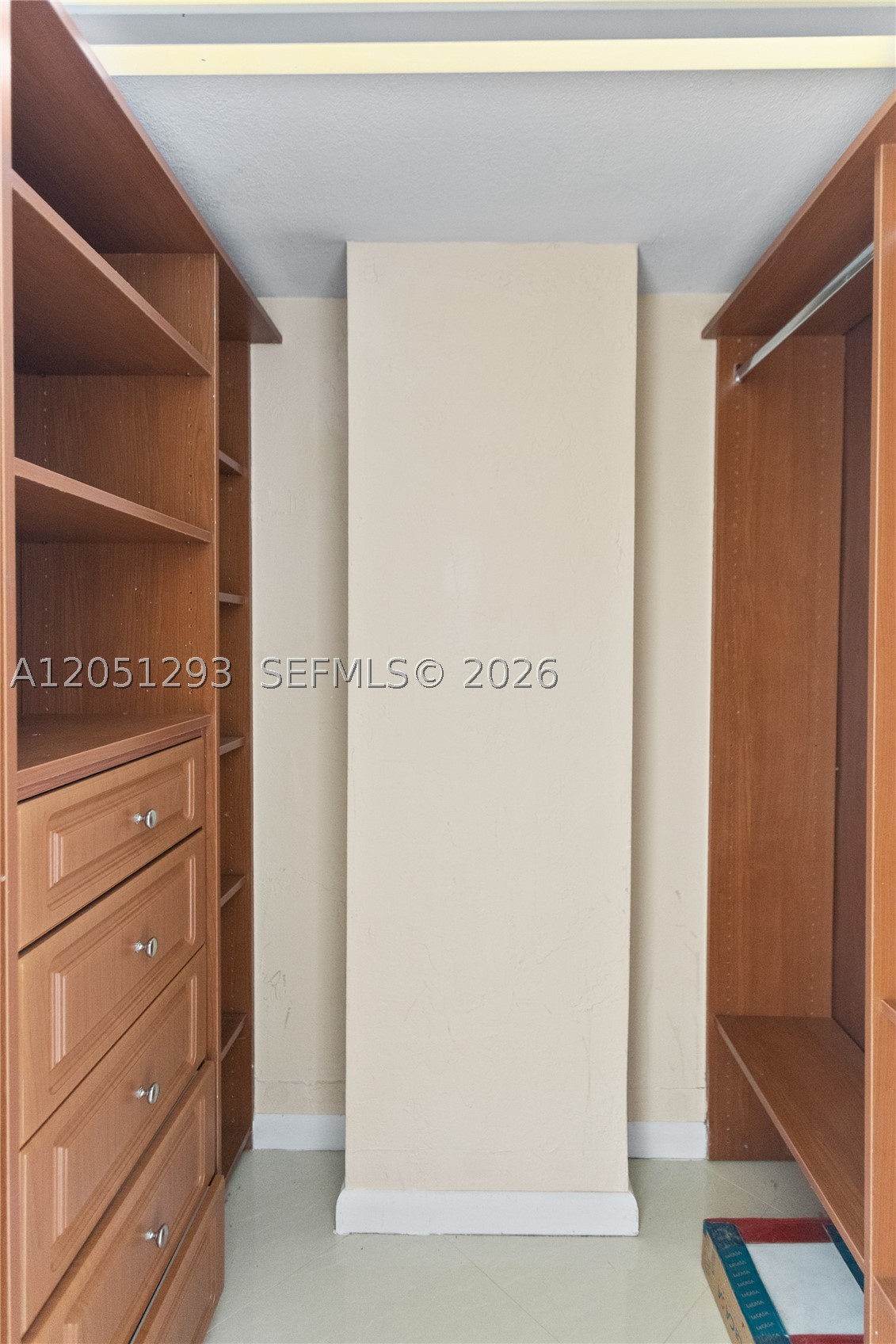 OCEANVIEW BUILDING A COND - Residential Lease