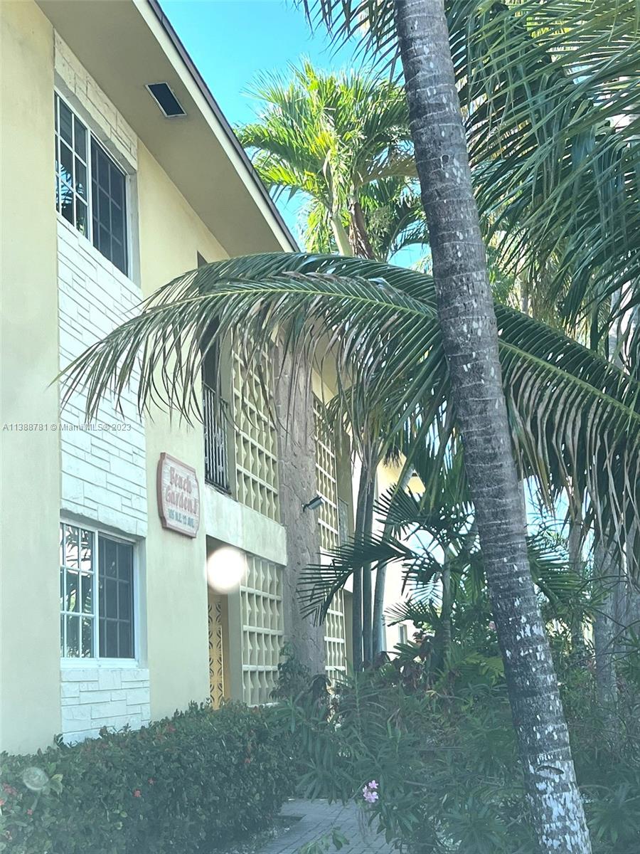 BEACH GARDEN CONDO - Residential Lease