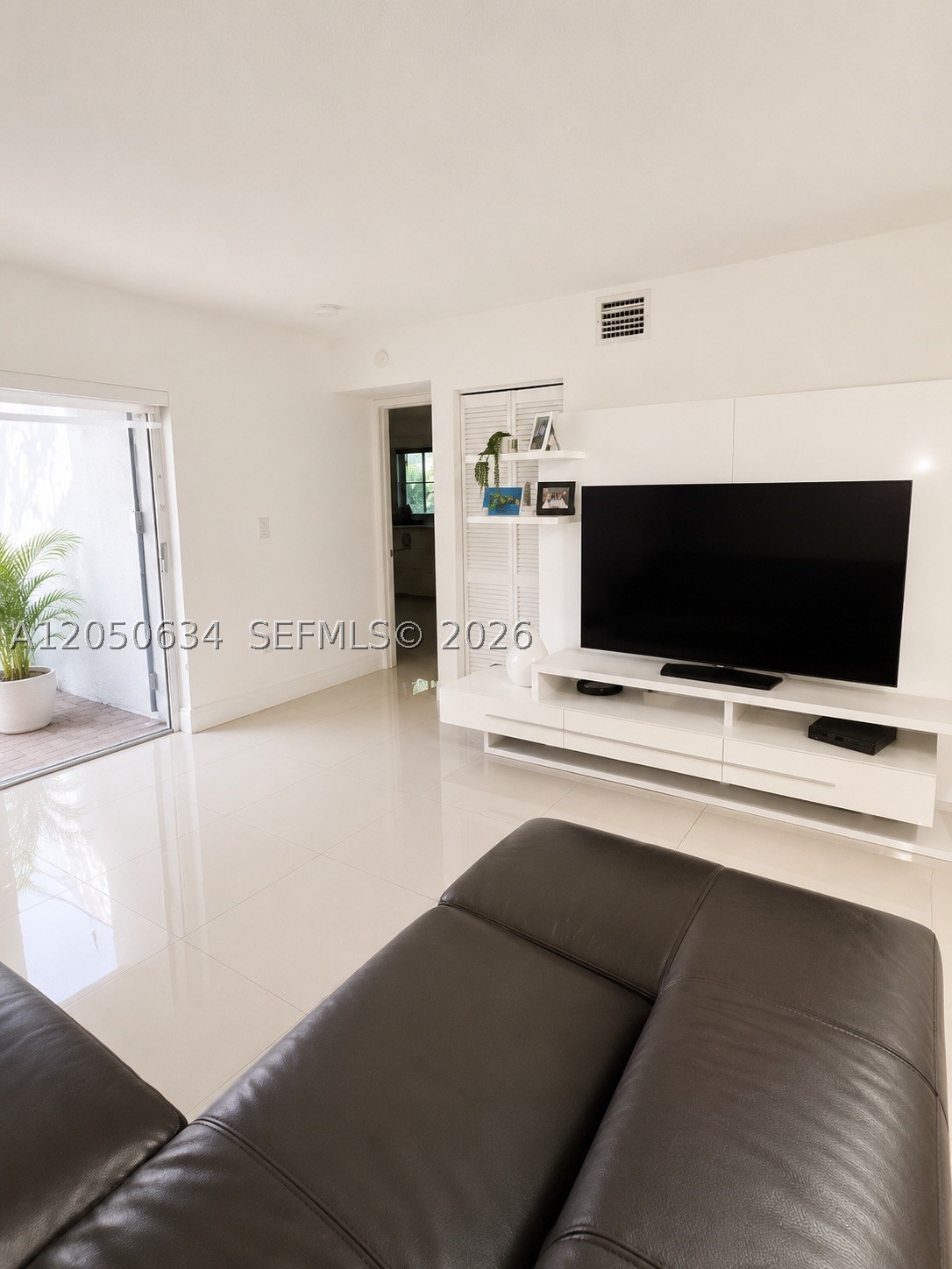 VILLA DORAL CONDO NO 3 - Residential Lease