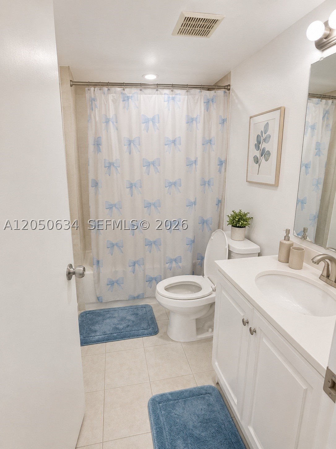 VILLA DORAL CONDO NO 3 - Residential Lease