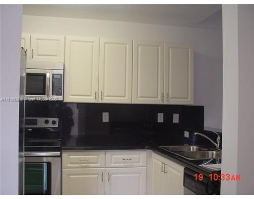 PEMBROKE CAY CONDO - Residential Lease