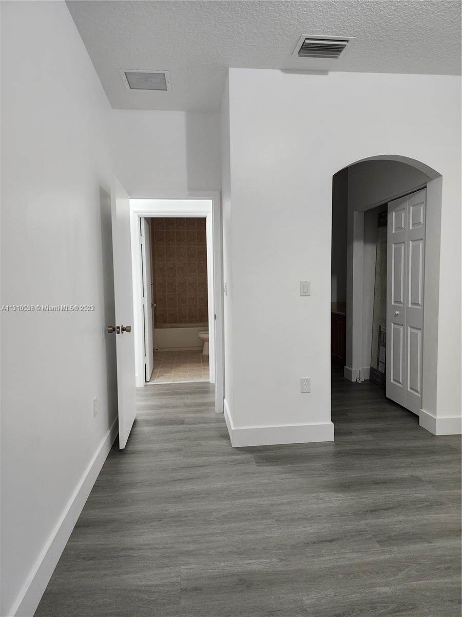 PEMBROKE CAY CONDO - Residential Lease