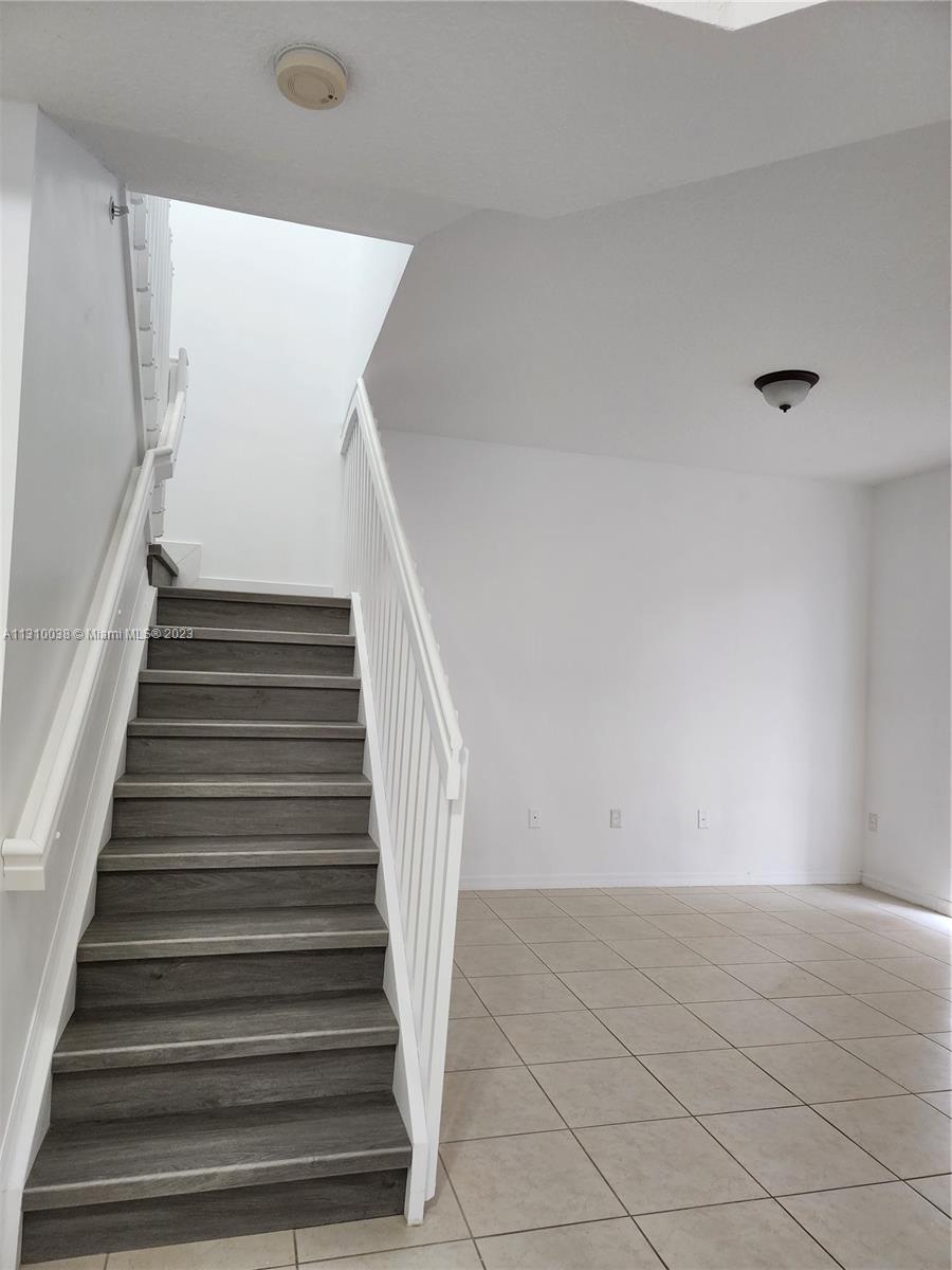 PEMBROKE CAY CONDO - Residential Lease