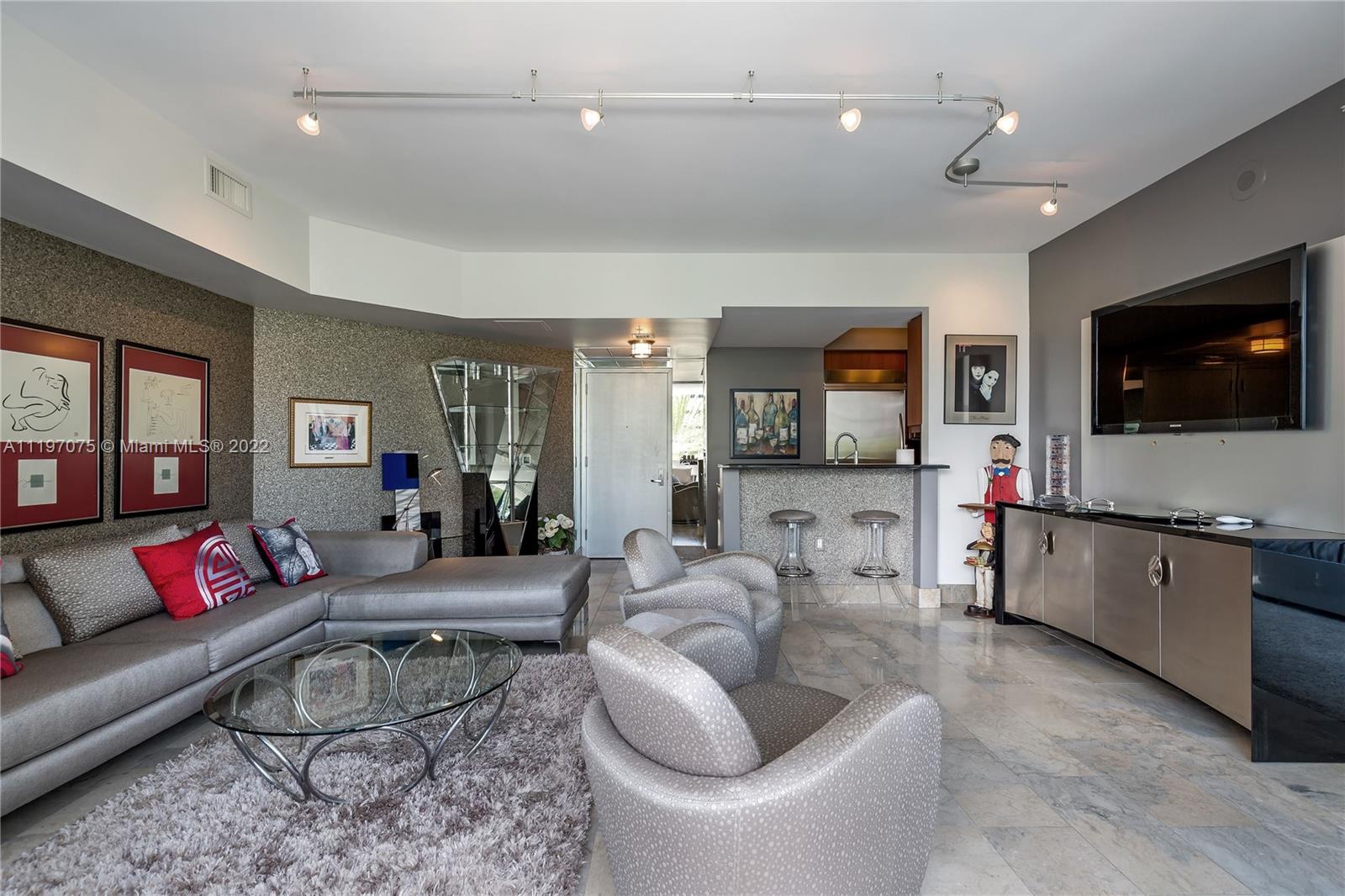 LAS OLAS RIVER HOUSE COND - Residential Lease