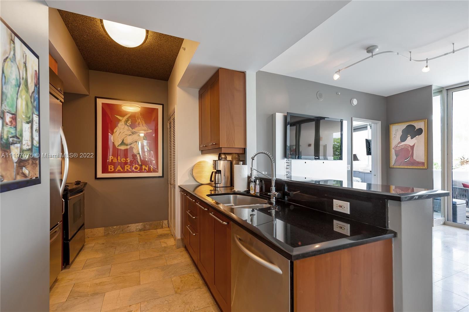 LAS OLAS RIVER HOUSE COND - Residential Lease