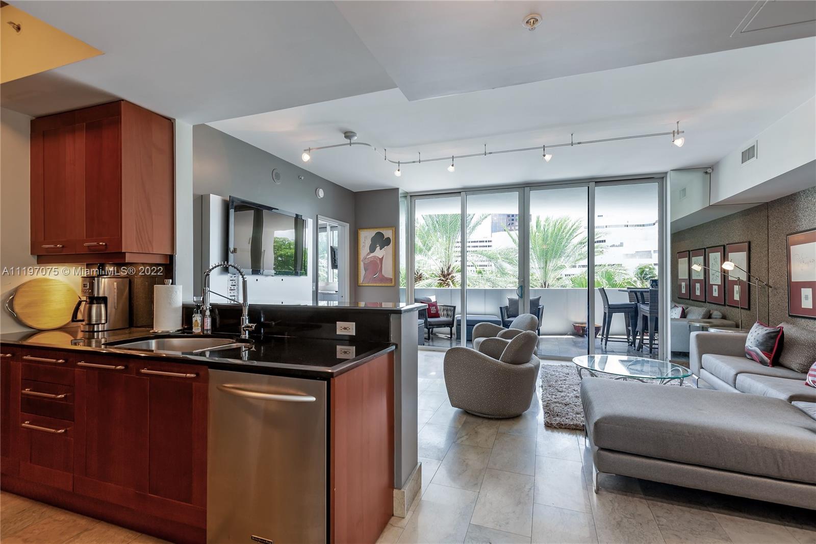 LAS OLAS RIVER HOUSE COND - Residential Lease