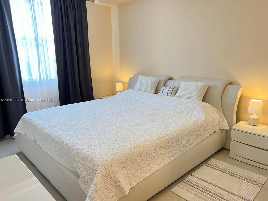 PORTO BELLAGIO CONDO - Residential Lease