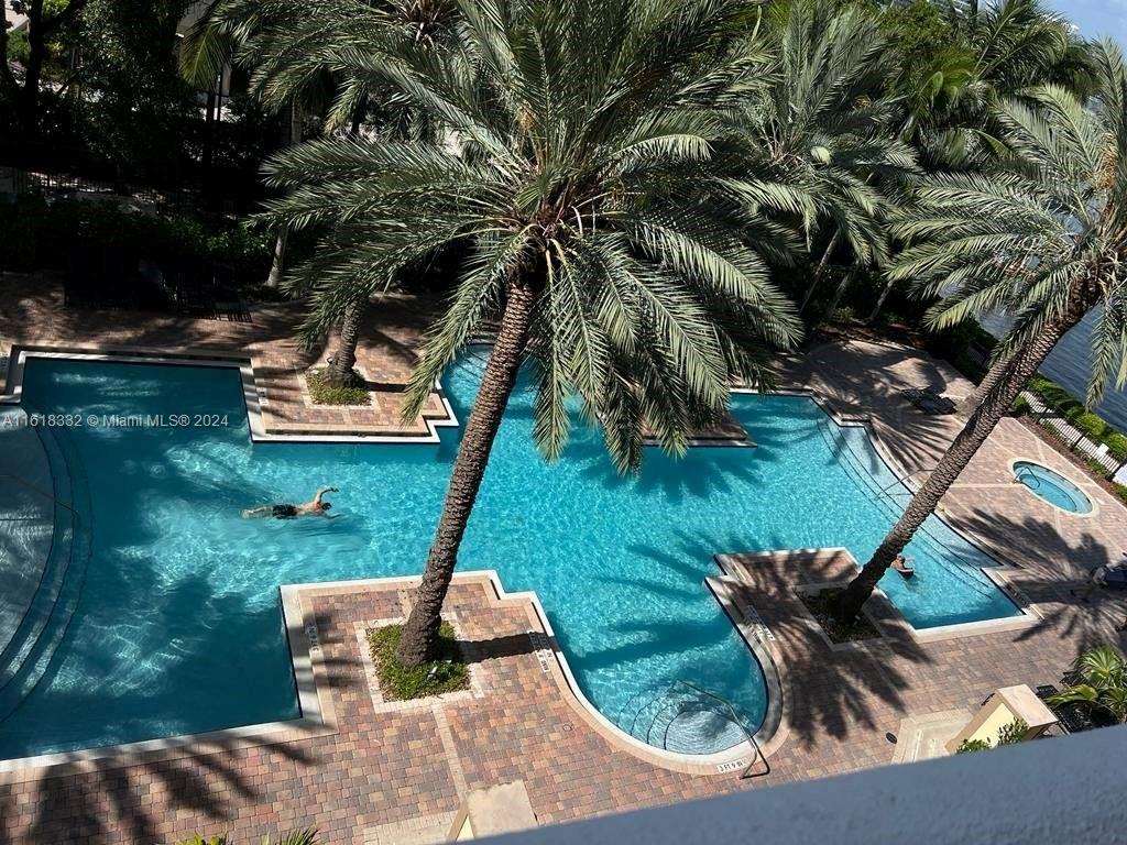 PORTO BELLAGIO CONDO - Residential Lease