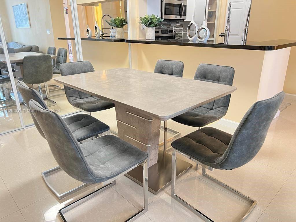 PORTO BELLAGIO CONDO - Residential Lease