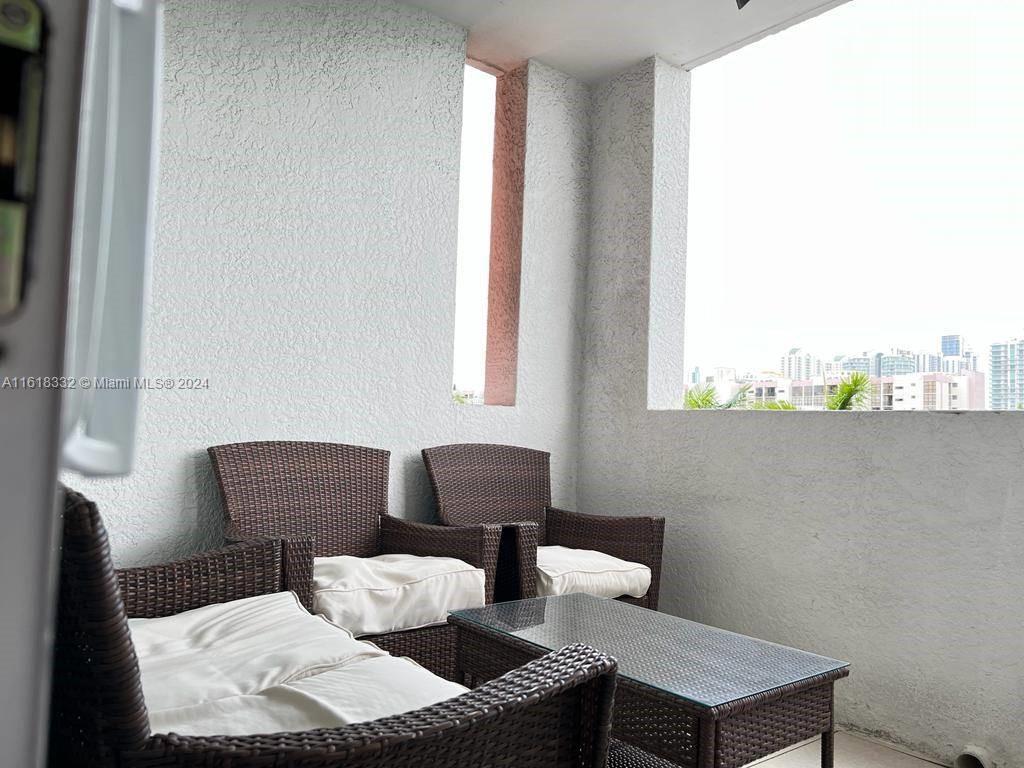 PORTO BELLAGIO CONDO - Residential Lease