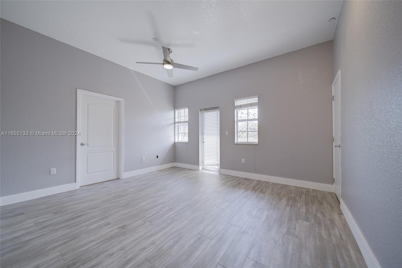 VILLAS OF MAYDANA CONDO - Residential Lease