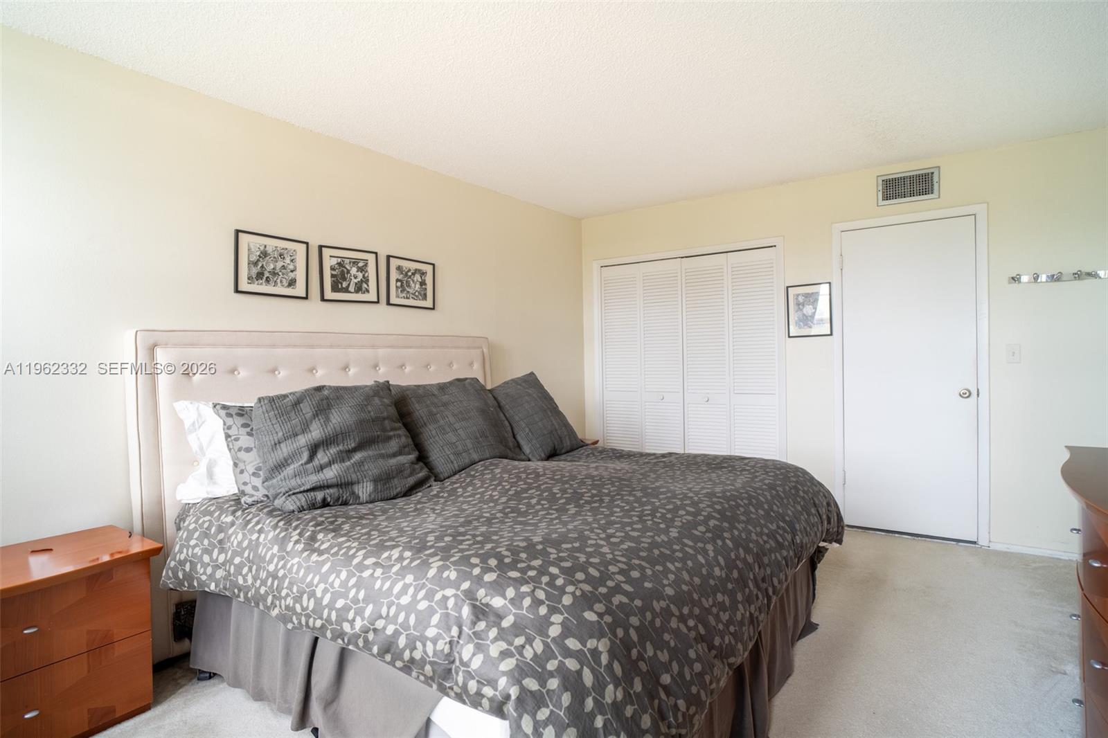 NO 112 PALM-AIRE COUNTRY - Residential