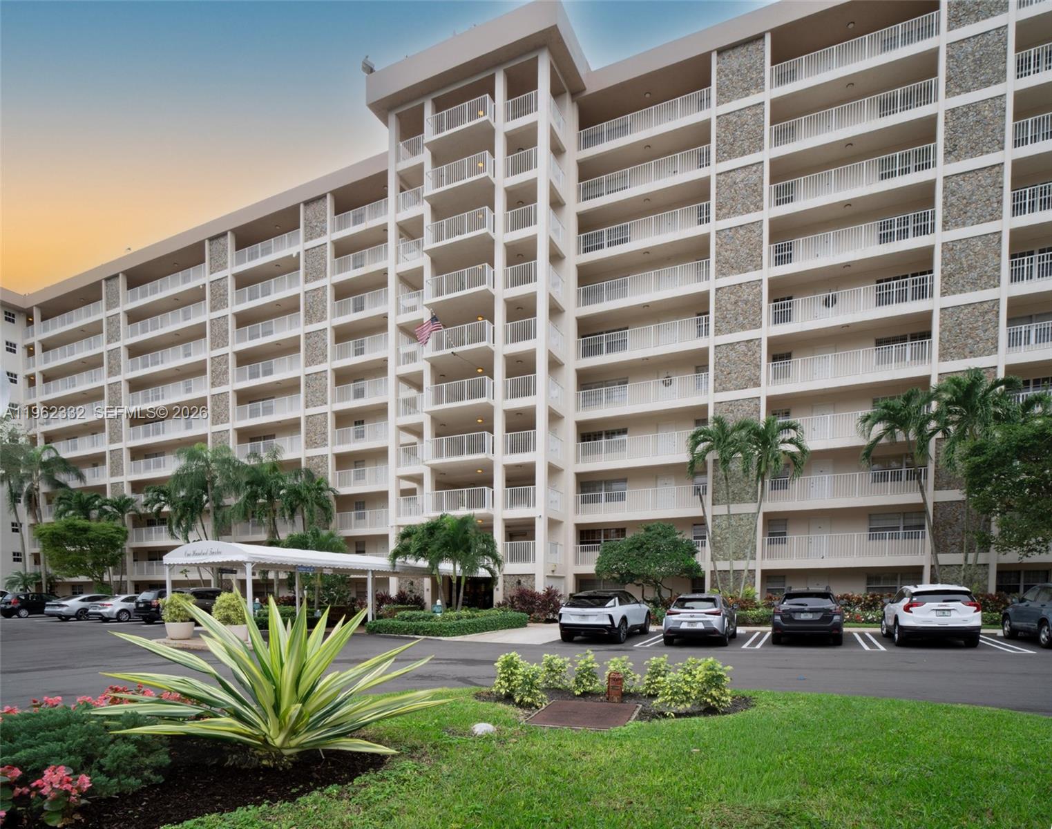 NO 112 PALM-AIRE COUNTRY - Residential