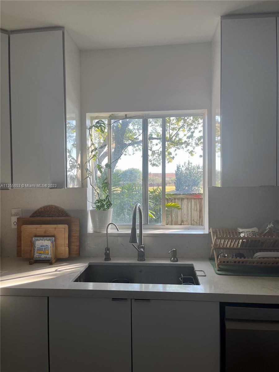 BONITA GOLF VIEW TOWNVILL - Residential Lease