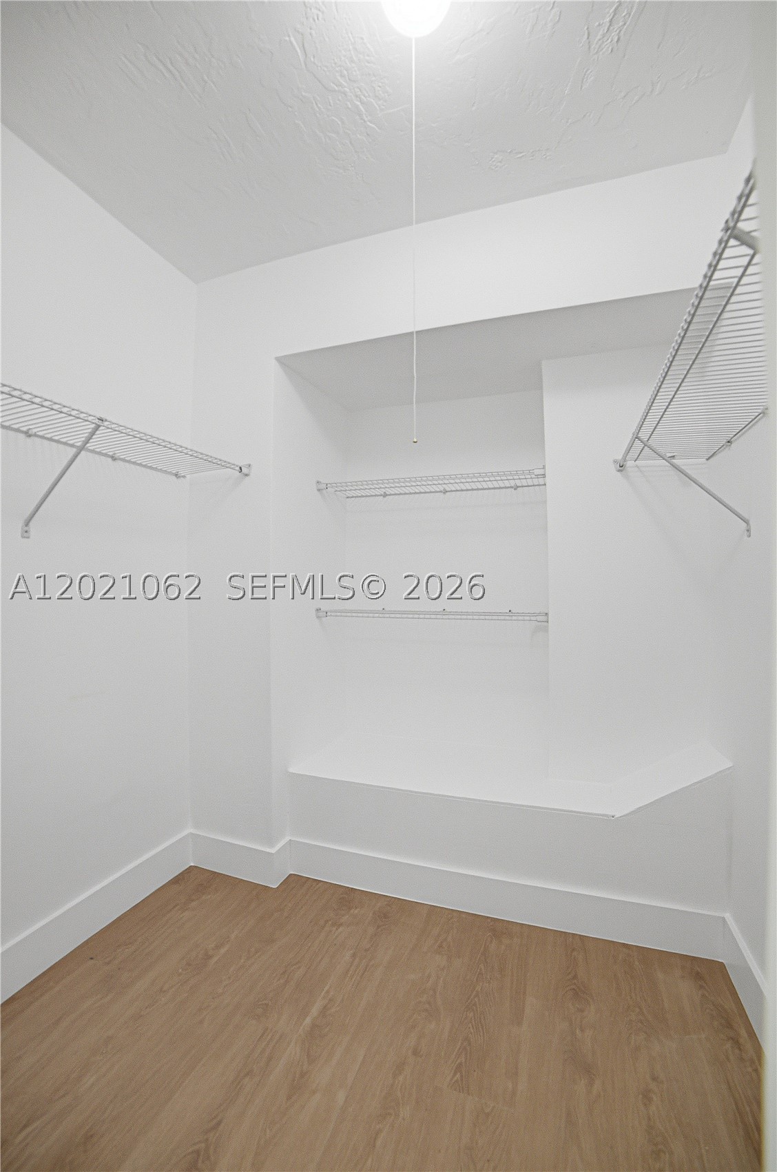 OAKLAND HILLS 4TH SEC - Residential