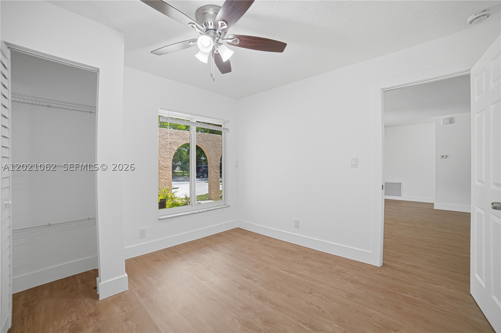 OAKLAND HILLS 4TH SEC - Residential