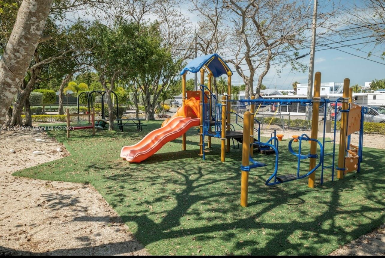 CALUSA CAMPGROUND - Residential