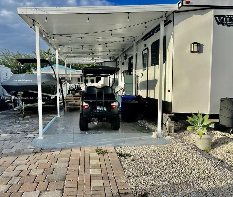 CALUSA CAMPGROUND - Residential