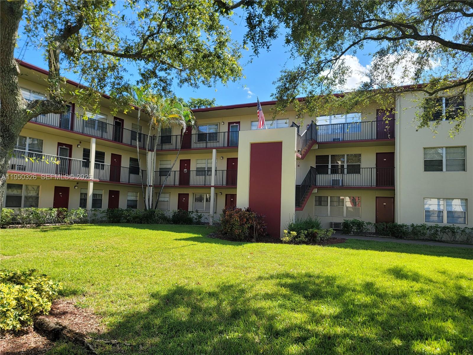 NEW HAMPTON AT CENTURY VI - Residential