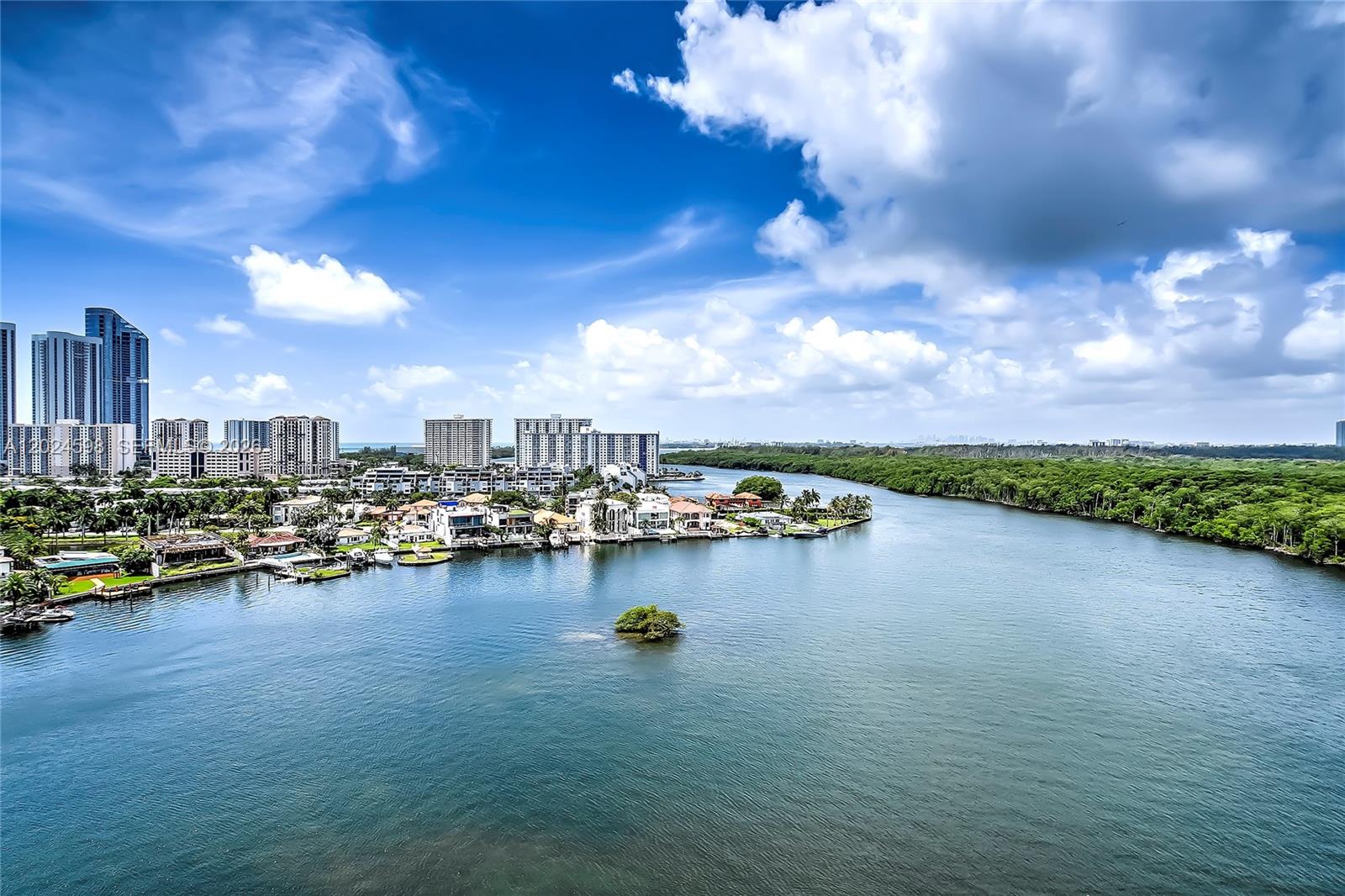 400 SUNNY ISLES CONDO WES - Residential
