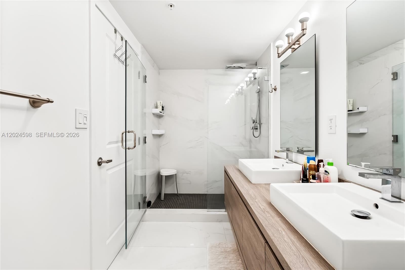 400 SUNNY ISLES CONDO WES - Residential