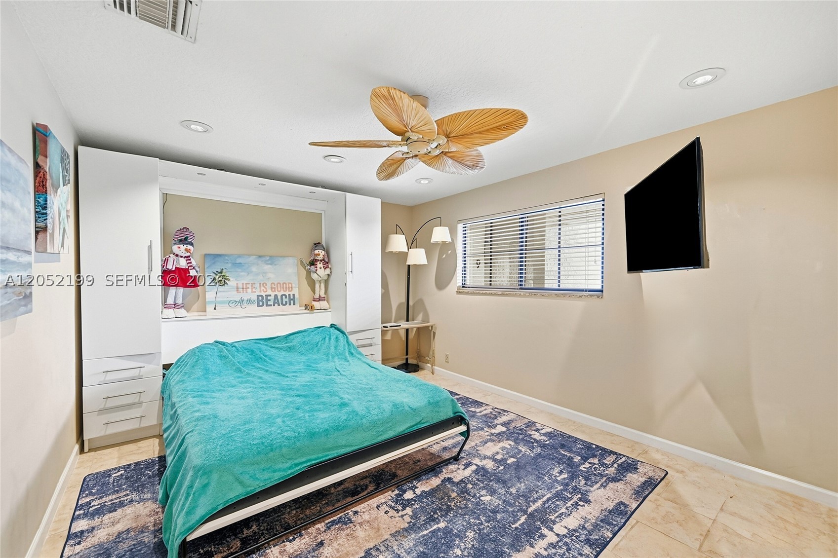 PALM TRAIL PLACE CONDO - Residential