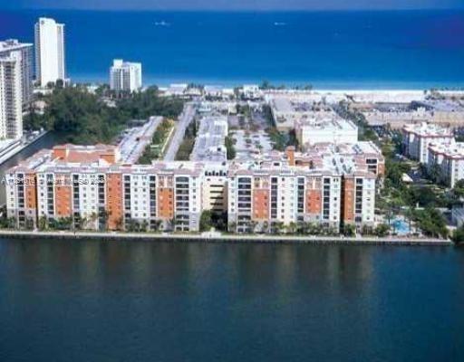 1 bedroom 1 bathroom located on building 4. walking distance to the beach, shops and restaurants. Handyman Special. The unit needs work!  new appliances, new bathroom vanity etc. A/C and water heater are working. washer and dryer hookup inside the apt.  Building has low condo fee. 2 pools, gym, exercise room, jacuzzi, promenade and it is pet friendly.