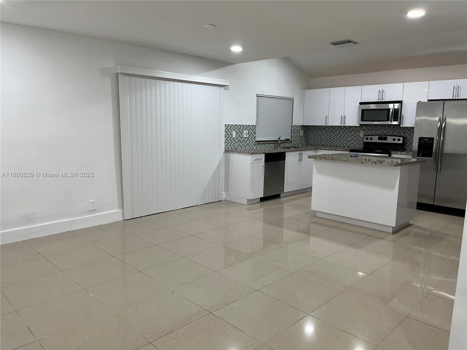 LAGO WEST SUBDIVISION - Residential Lease