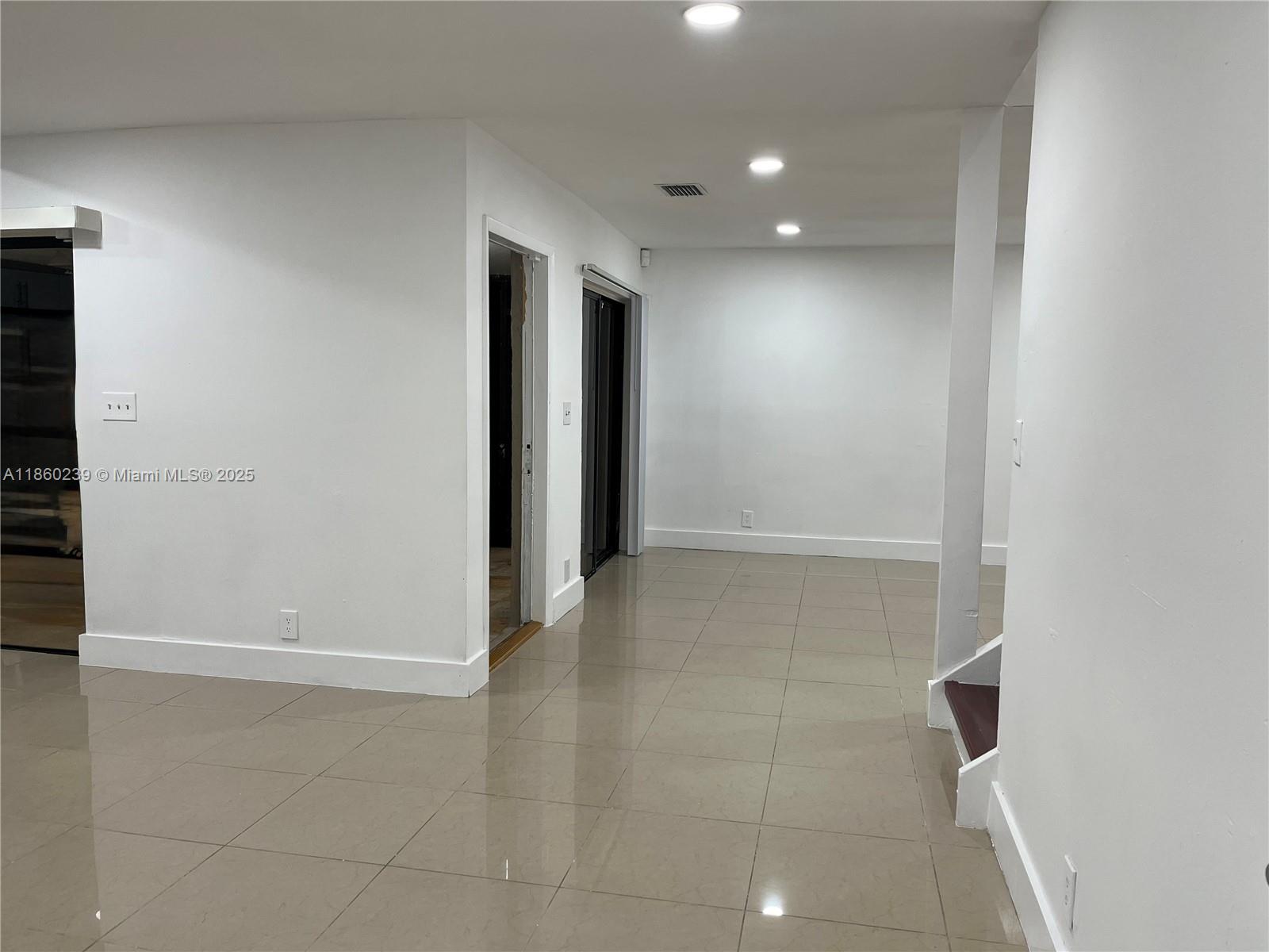 LAGO WEST SUBDIVISION - Residential Lease