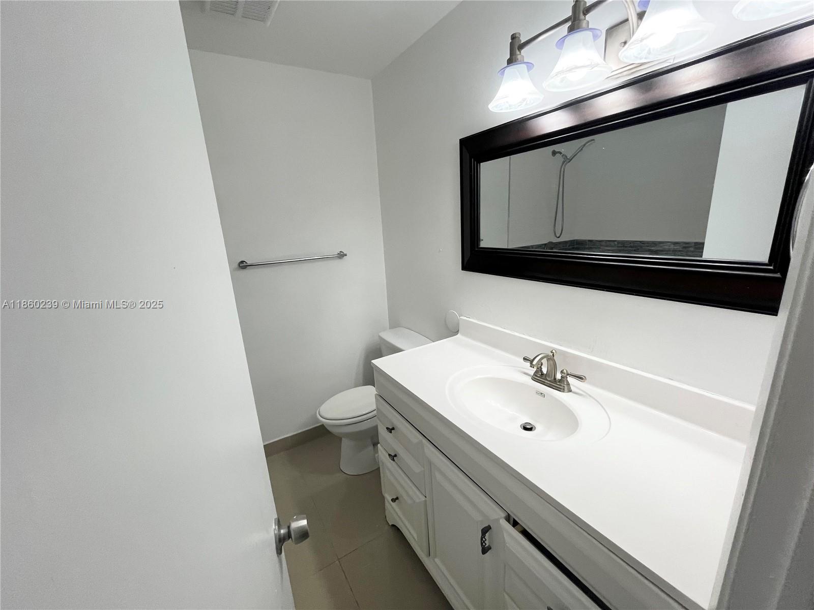 LAGO WEST SUBDIVISION - Residential Lease