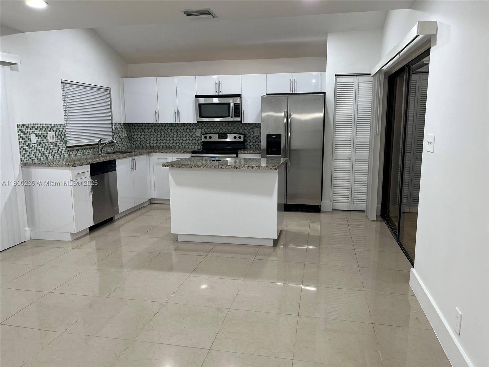 LAGO WEST SUBDIVISION - Residential Lease
