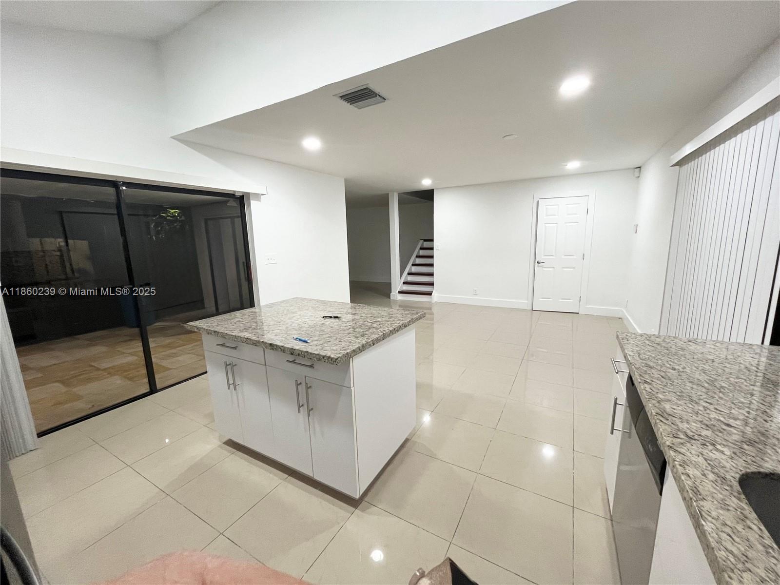 LAGO WEST SUBDIVISION - Residential Lease