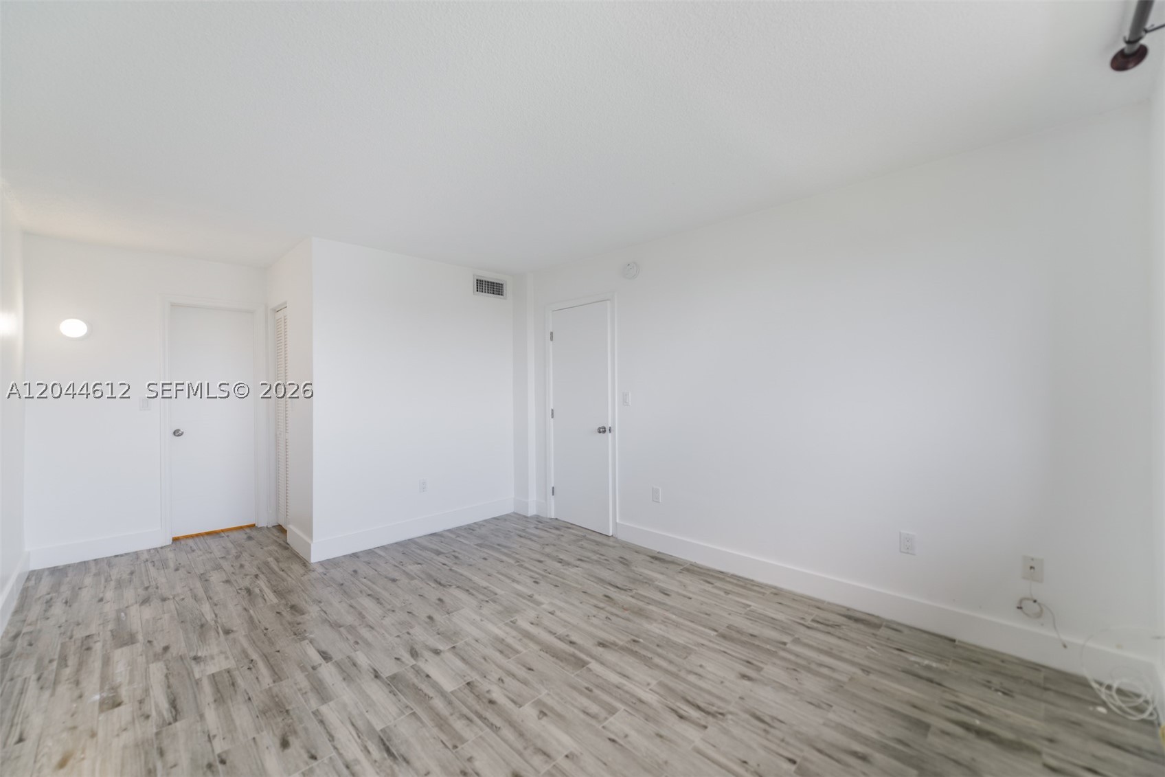 POINT EAST SEC II CONDOMI - Residential