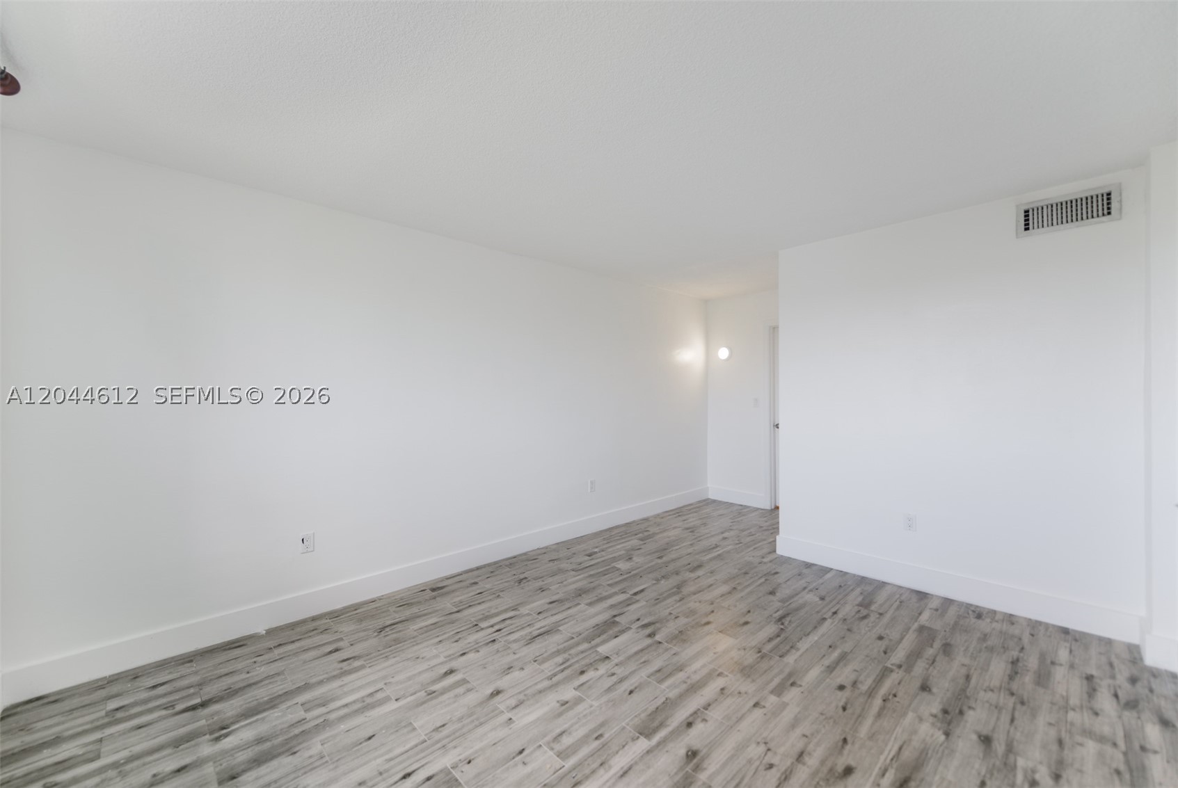POINT EAST SEC II CONDOMI - Residential