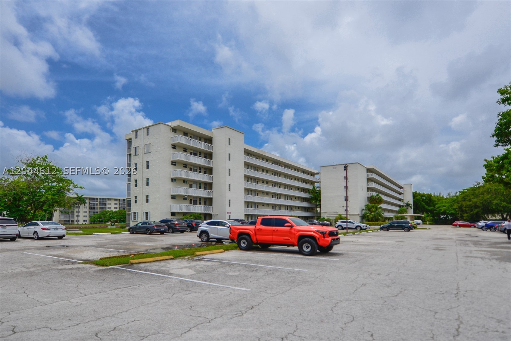 POINT EAST SEC II CONDOMI - Residential