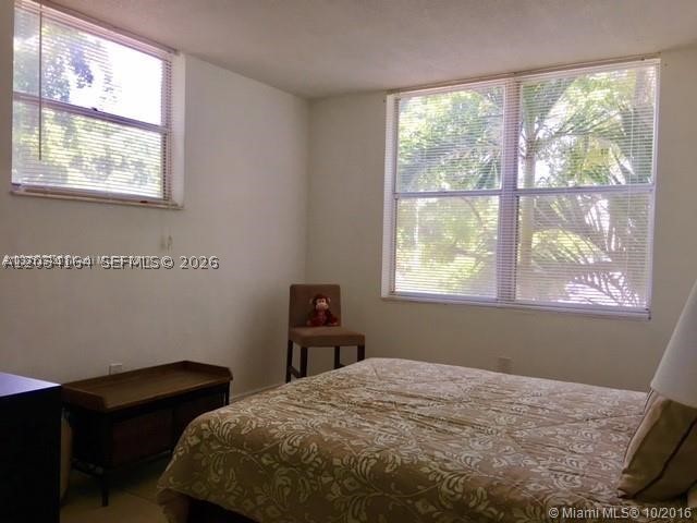 BAYVIEW PALMS CONDO - Residential