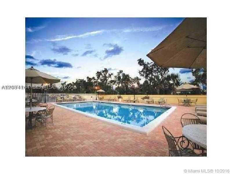 BAYVIEW PALMS CONDO - Residential