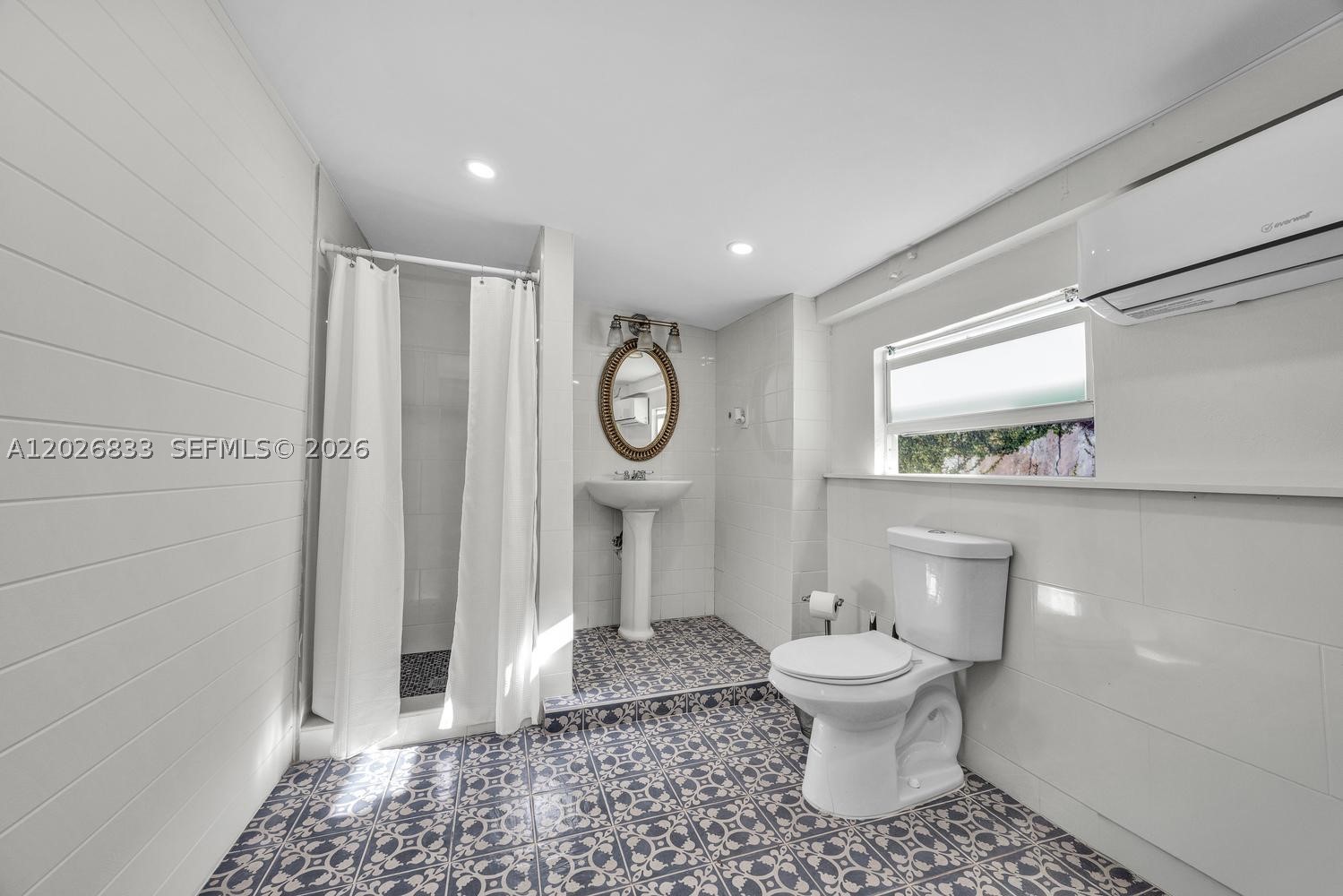 CORAL GABLES SEC B - Residential