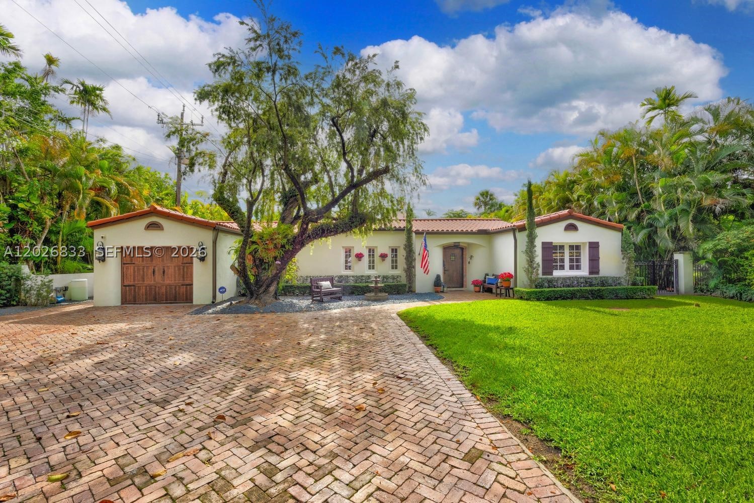 CORAL GABLES SEC B - Residential
