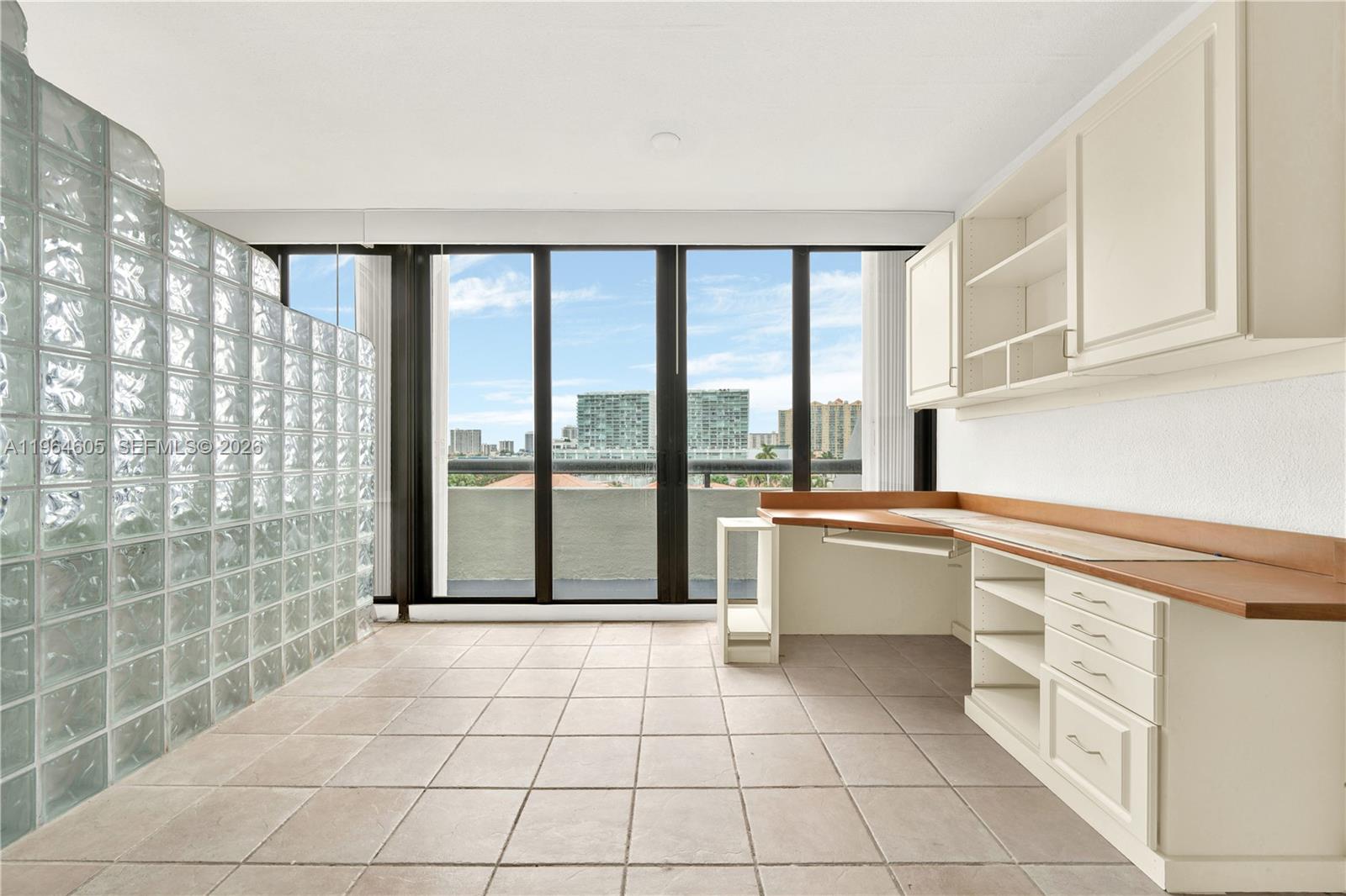 POINCIANA IS YT & RCQ CLU - Residential
