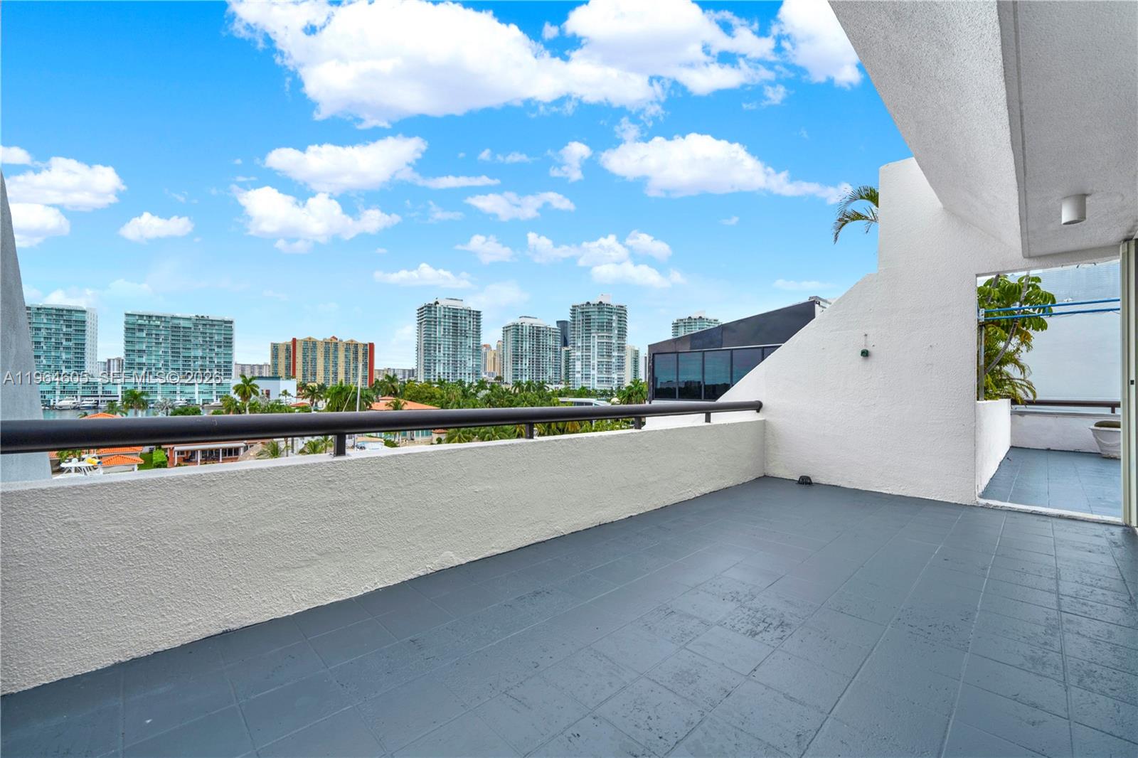 POINCIANA IS YT & RCQ CLU - Residential