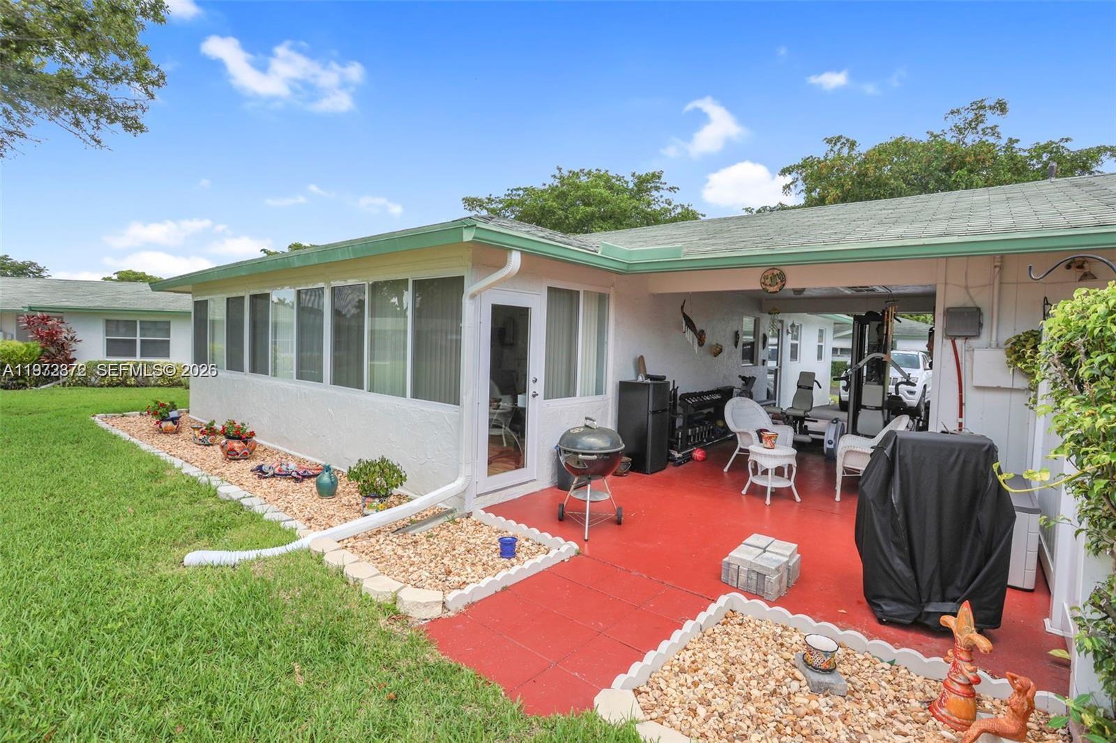 COUNTRY MANORS CONDO - Residential