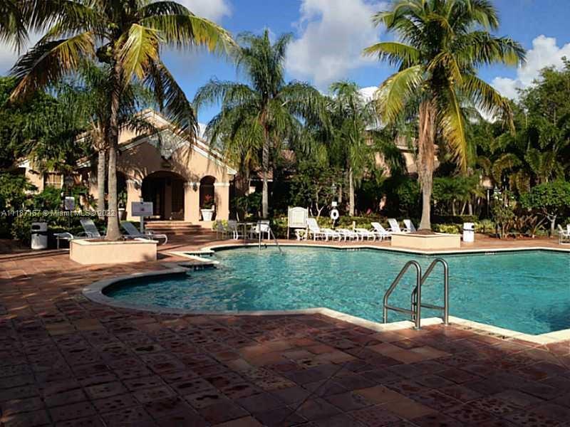 ST ANDREWS CONDO - Residential