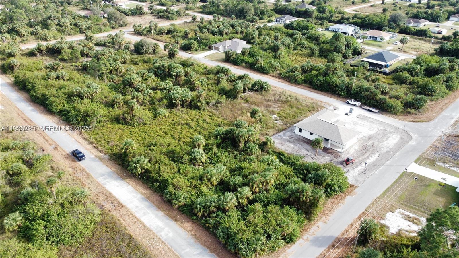 Lehigh Acres - Land