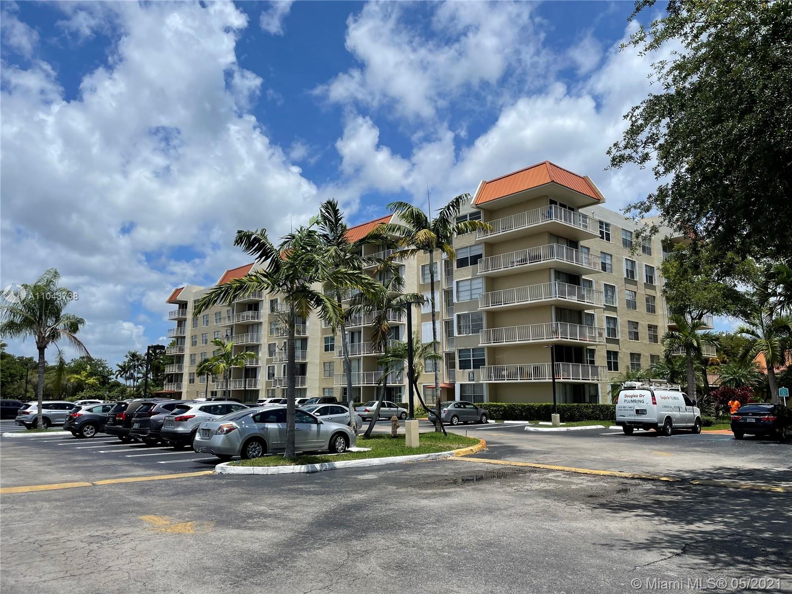 You will fall in love with this gorgeous fully renovated 2/1 unit in the sought after Village at The Falls. This bright and spacious unit has a large balcony with beautiful uninterrupted views. The building has 2 elevators and laundry facility, both located conveniently close to the unit. Amenities include a beautiful pool, tennis courts, club house, gym, and 24 hour security patrol. Great location near The Falls, Publix, CVS, restaurants and easy access to US 1 and major highways.