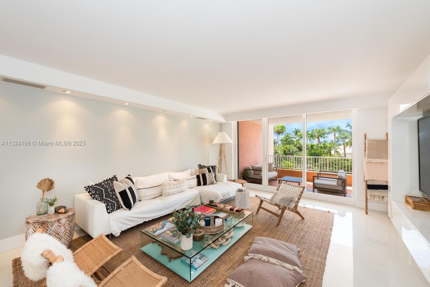 Beautiful and elegant furnished 2 bedrooms, 3 bathrooms and 1 den apartment This great unit is completely renovated with high impact windows and blinds, 2 balconies with pool view, new appliances, washer and dryer in unit. This unit has an open kitchen concept, master bedroom with His and Hers closets. Available Feb 1st 2023