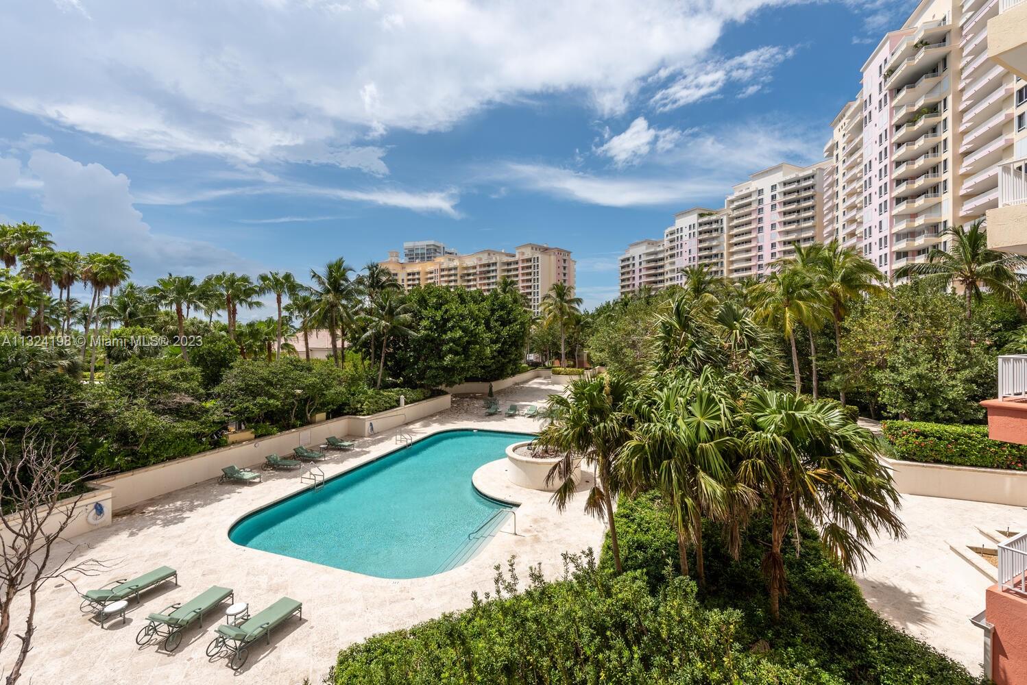 CLUB TOWER THREE CONDO - Residential Lease