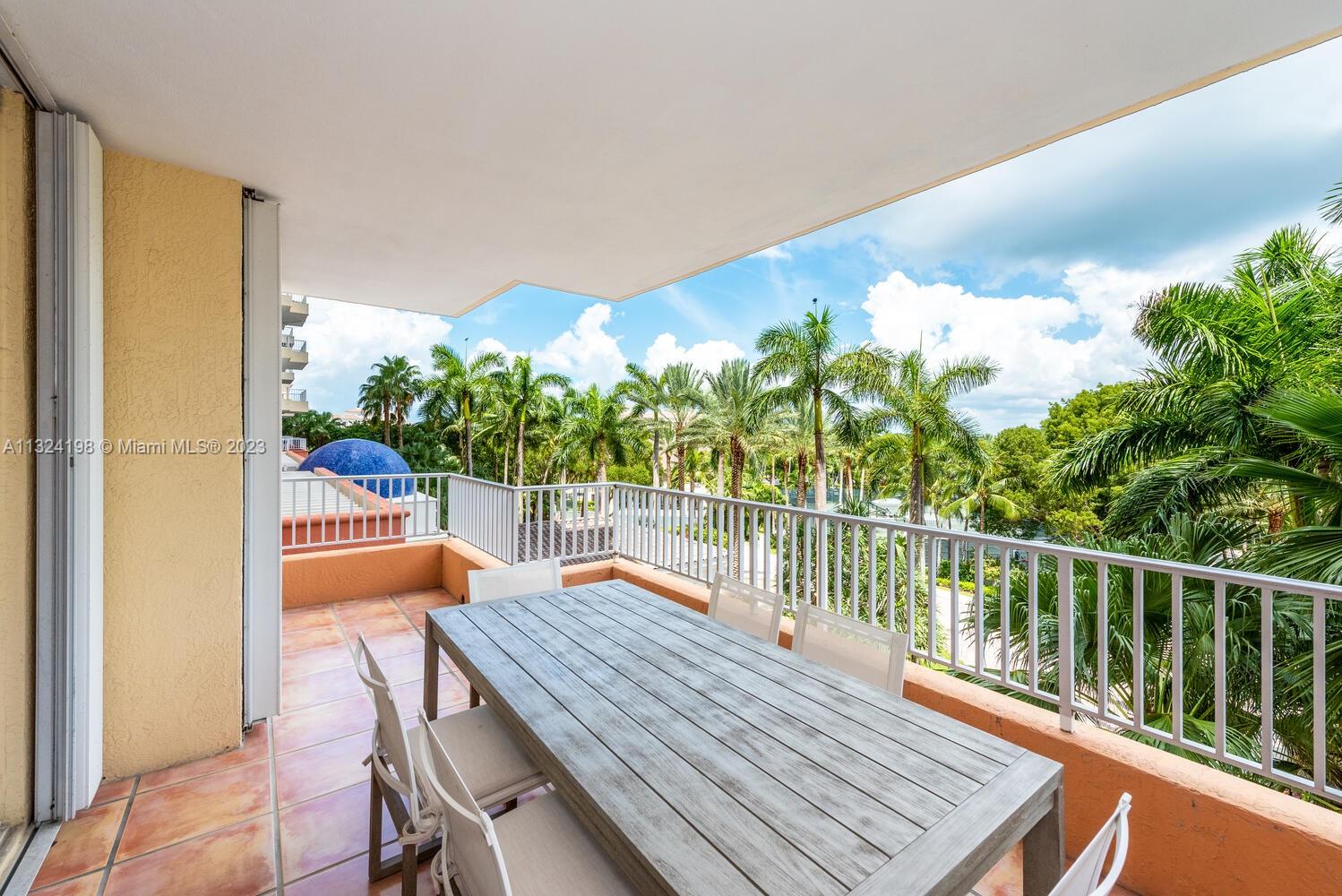 CLUB TOWER THREE CONDO - Residential Lease